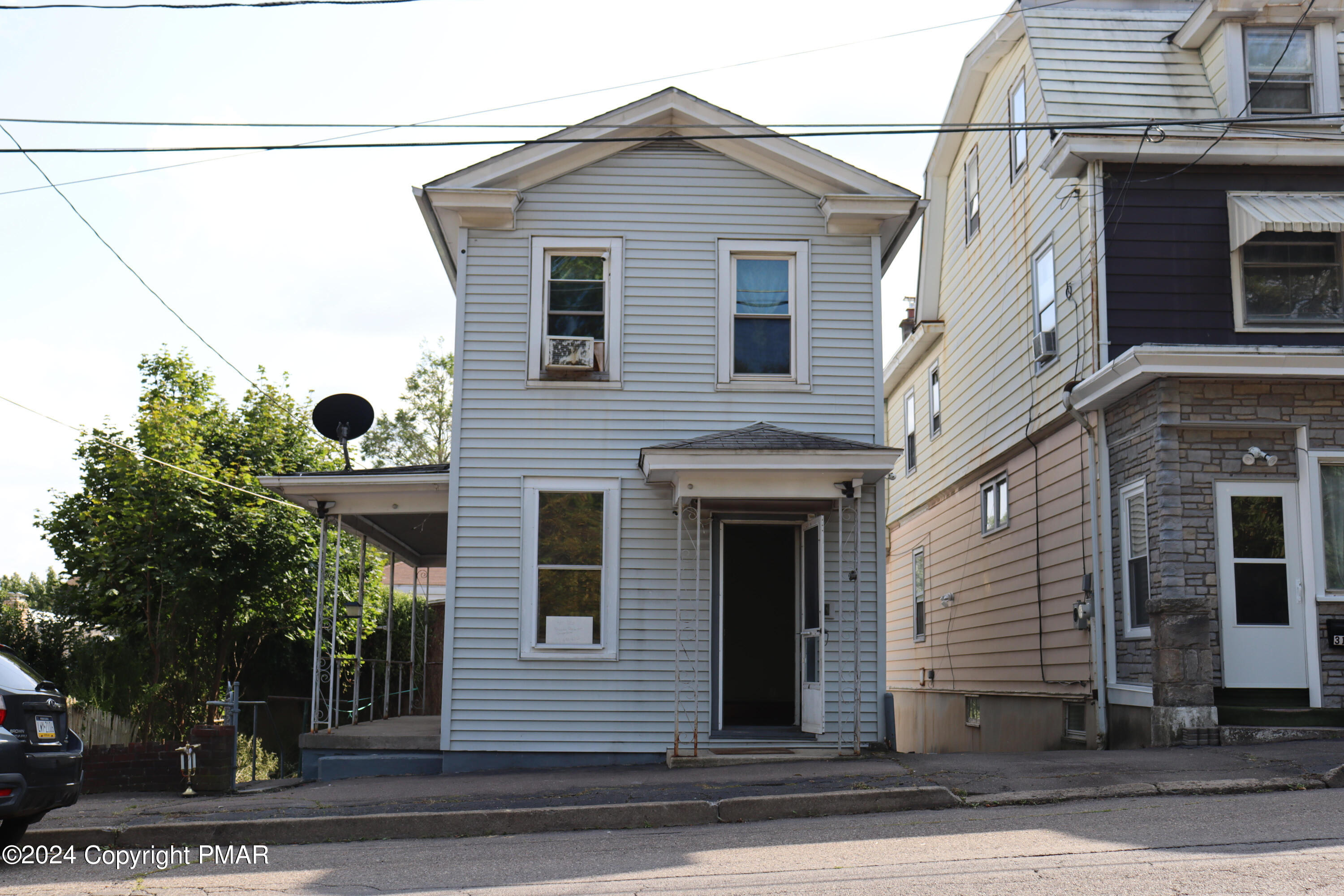 316 W Maple Street, Hazleton, Pennsylvania image 1