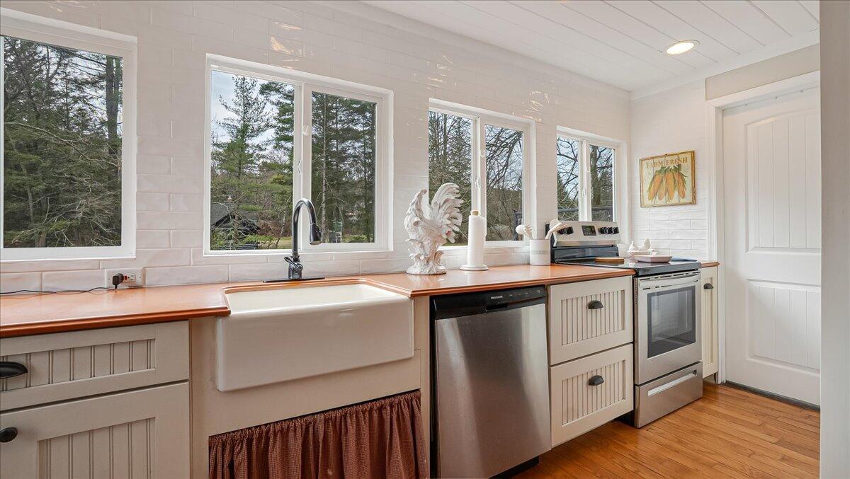 106 Silver Lane, Cresco, Pennsylvania image 22