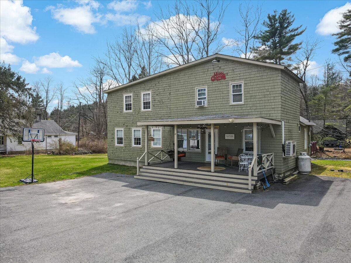 106 Silver Lane, Cresco, Pennsylvania image 2