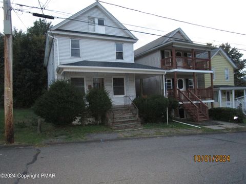 Homes For Sale - 146 Buttonwood Street<br/> Jessup, PA 18434