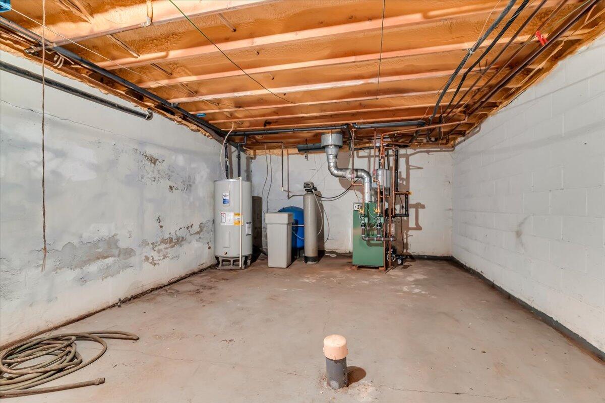 1163 Bush Road, Cresco, Pennsylvania image 36