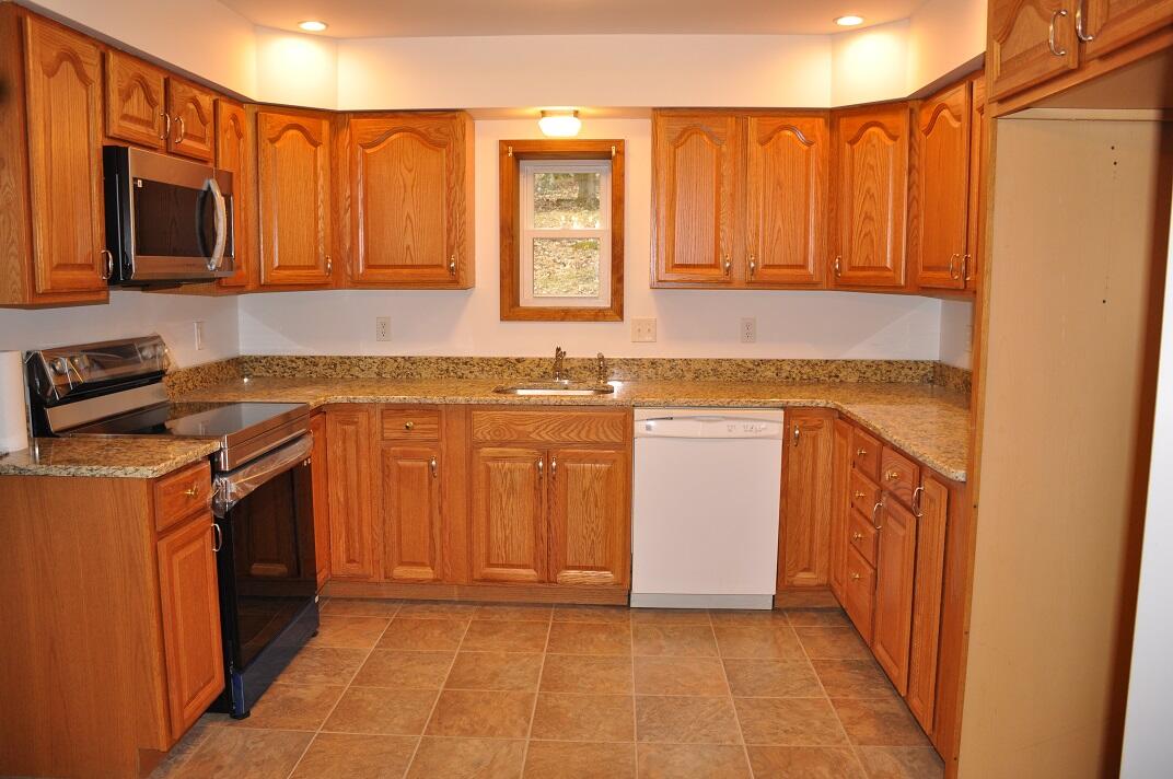 521 Pine Ridge Road, Stroudsburg, Pennsylvania image 6