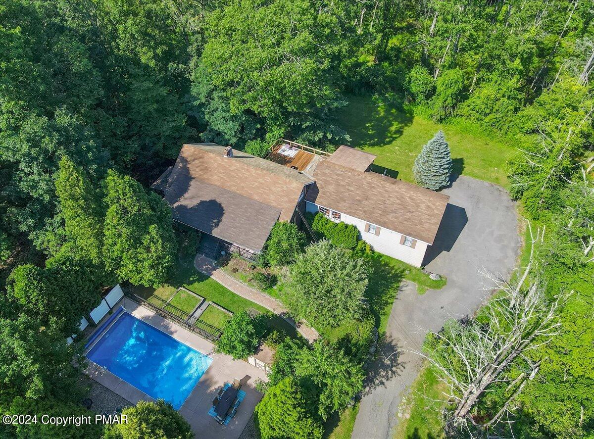 188 Olde Schoolhouse Road, Cresco, Pennsylvania image 8