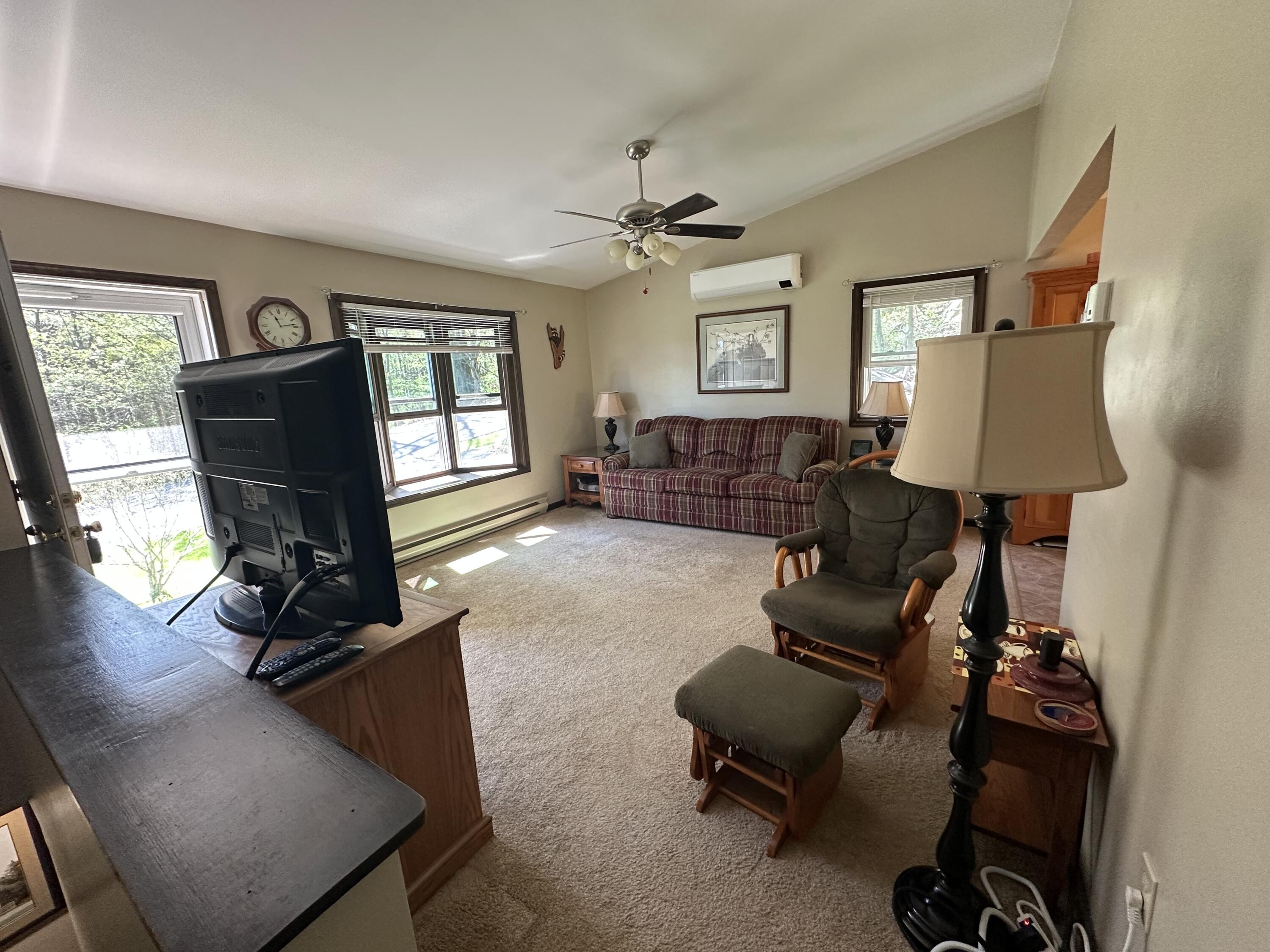 139 Ridgeview Road, Stroudsburg, Pennsylvania image 3