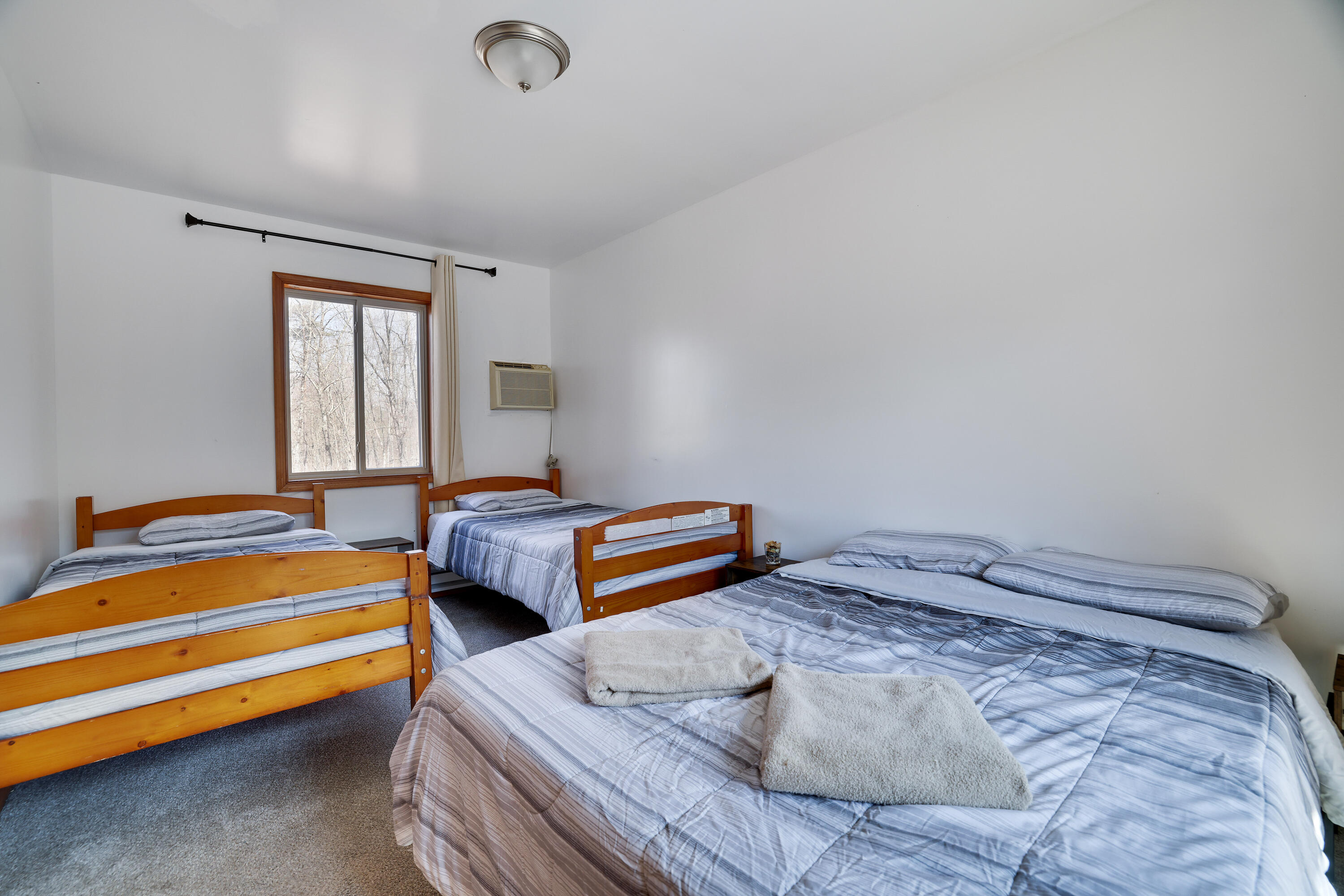 1239 Mink Trail, Bushkill, Pennsylvania image 18
