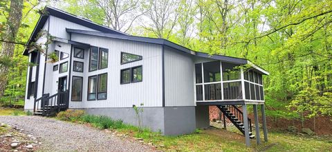 2260 Apley Court Bushkill PA 18324