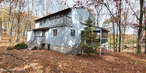 130 Bellingham Drive Bushkill PA 18324