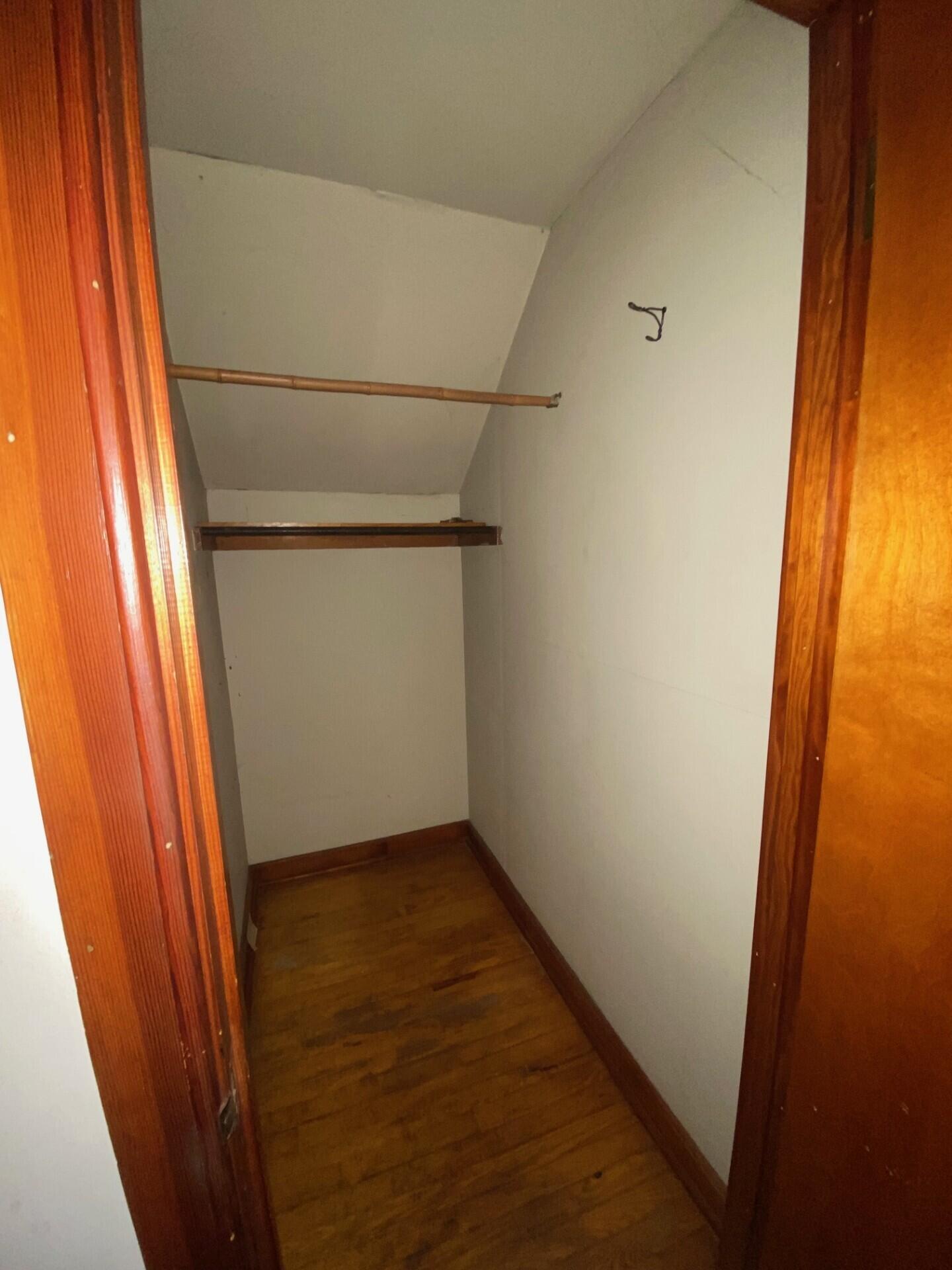 330 1/2 E Abbott Street, Lansford, Pennsylvania image 35