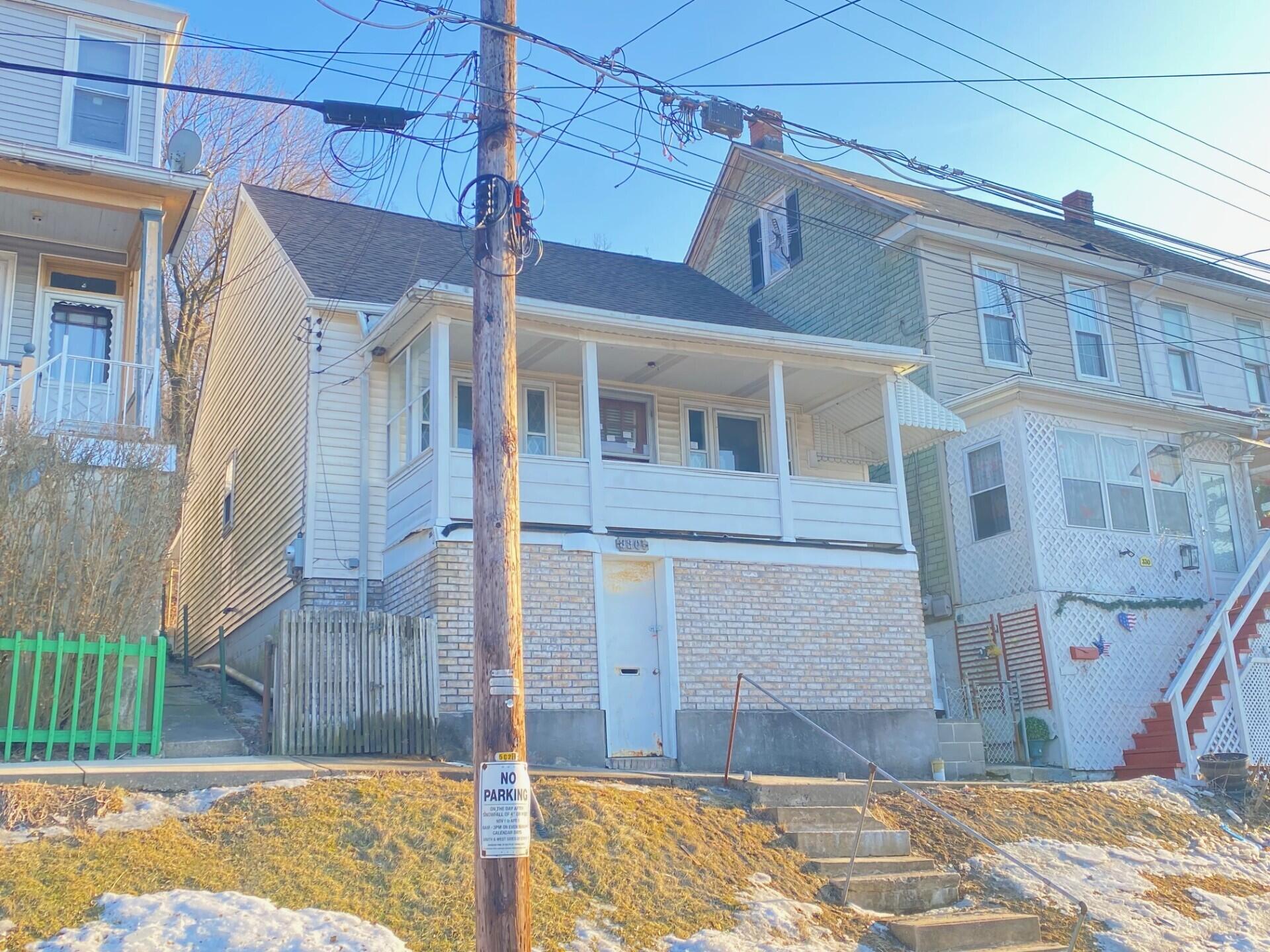 330 1/2 E Abbott Street, Lansford, Pennsylvania image 3