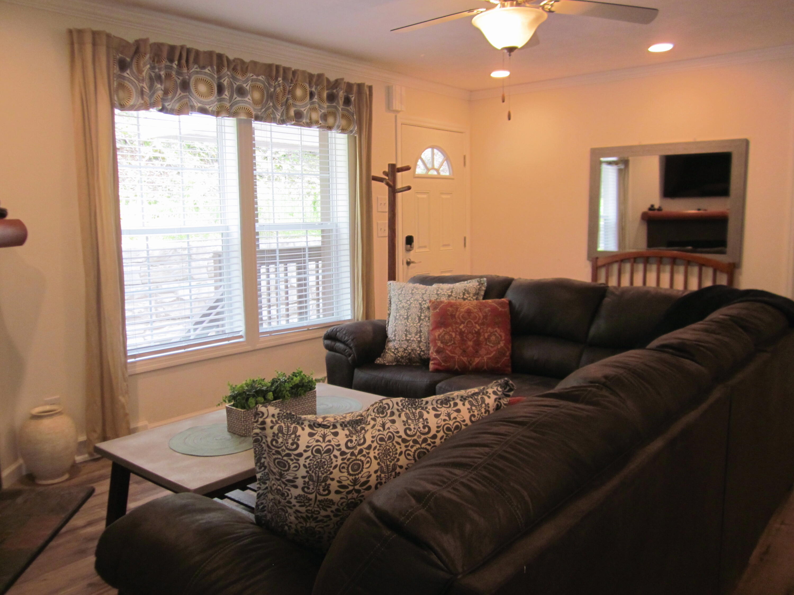 2016 Locust Ridge Road, Pocono Lake, Pennsylvania image 39