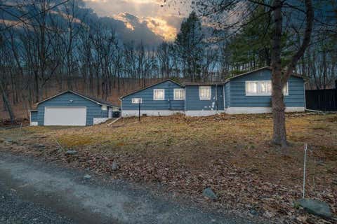 Homes For Rent - 265 R Own Road<br/> East Stroudsburg, PA 18302