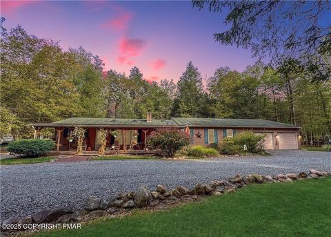 Homes For Sale - 40 Lakeside Lane<br/> Albrightsville, PA 18210