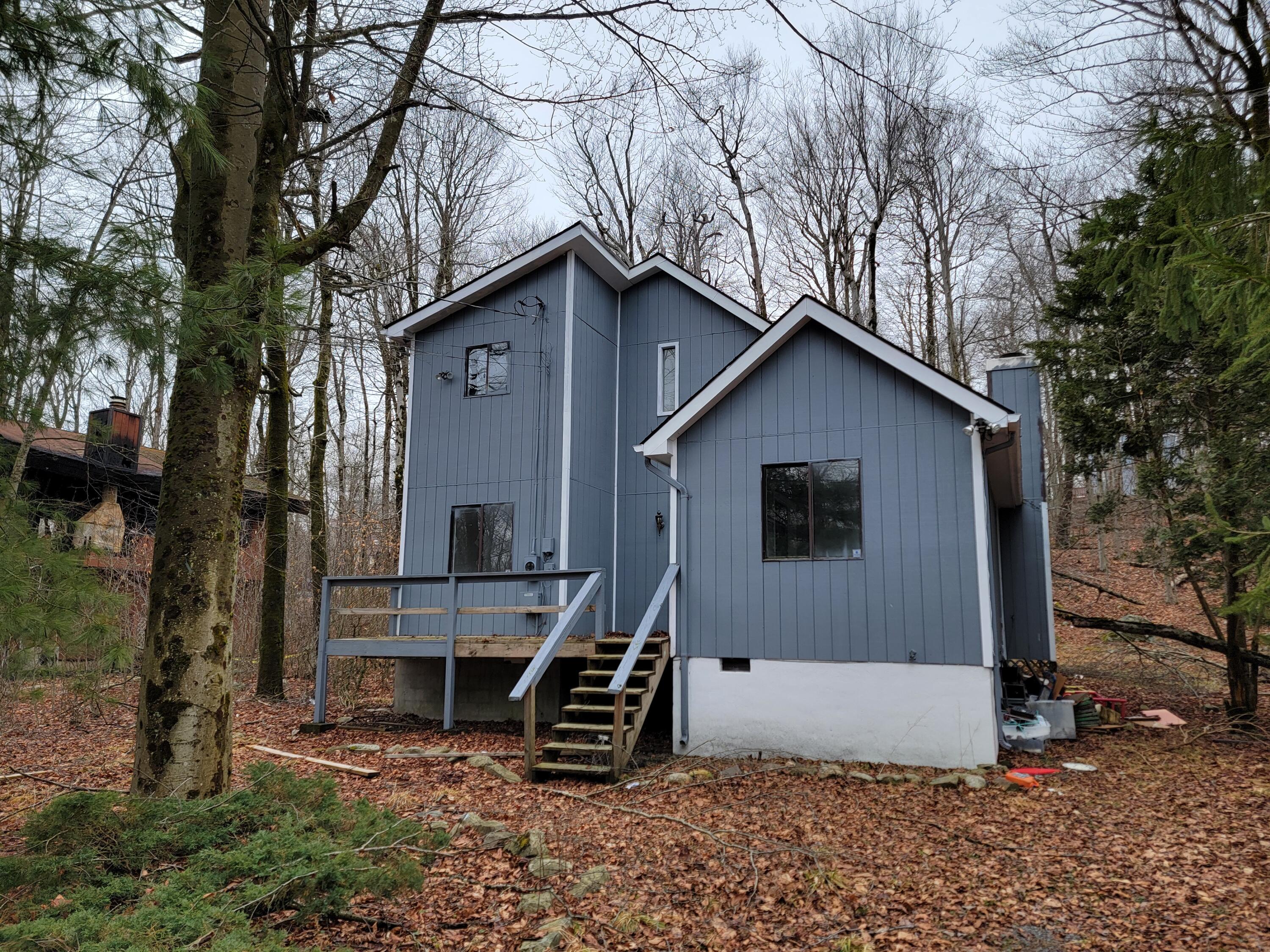 9376 Fairmount Way, Tobyhanna, Pennsylvania image 1
