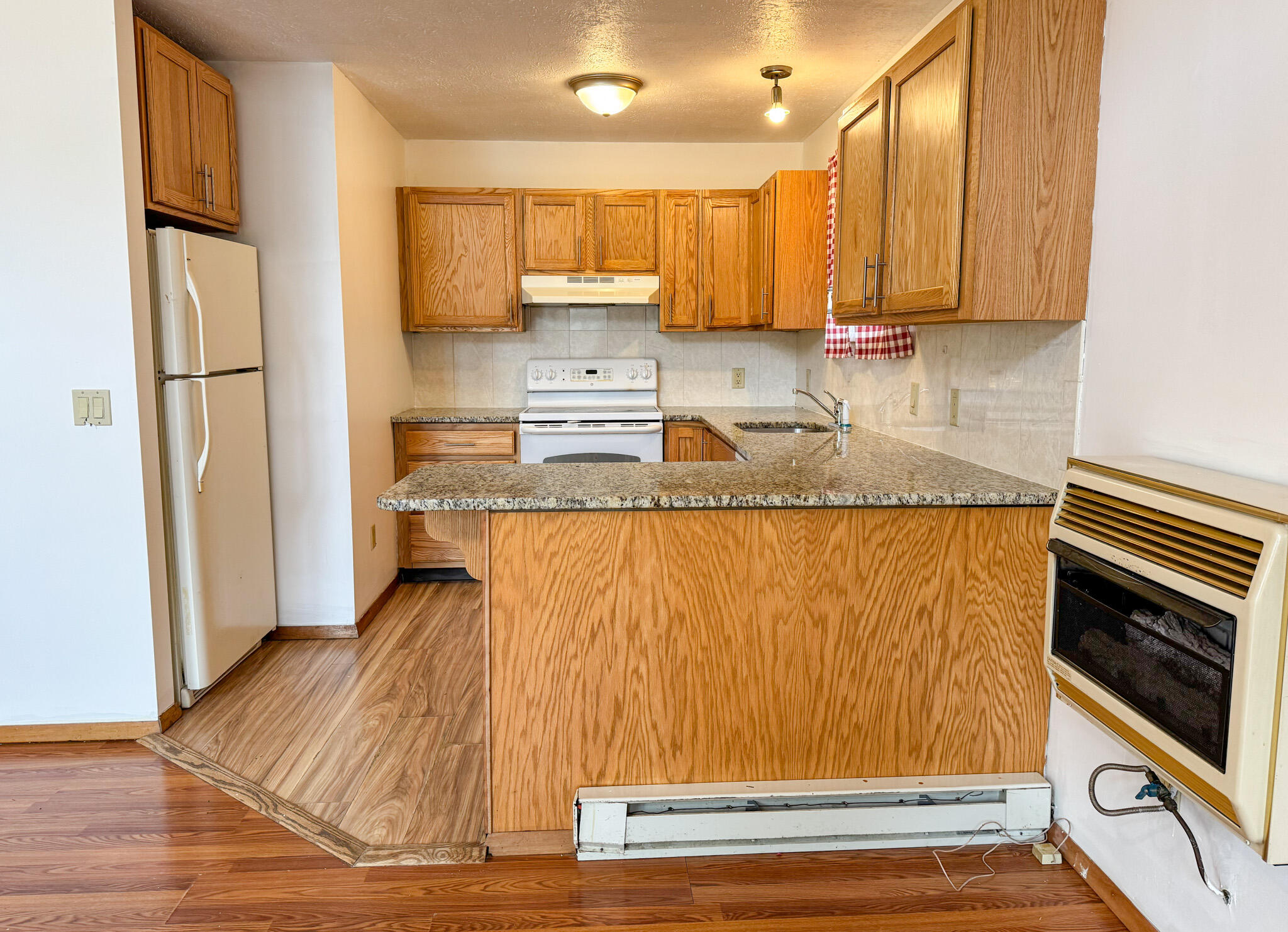 4751 Brentwood Drive, Tobyhanna, Pennsylvania image 11