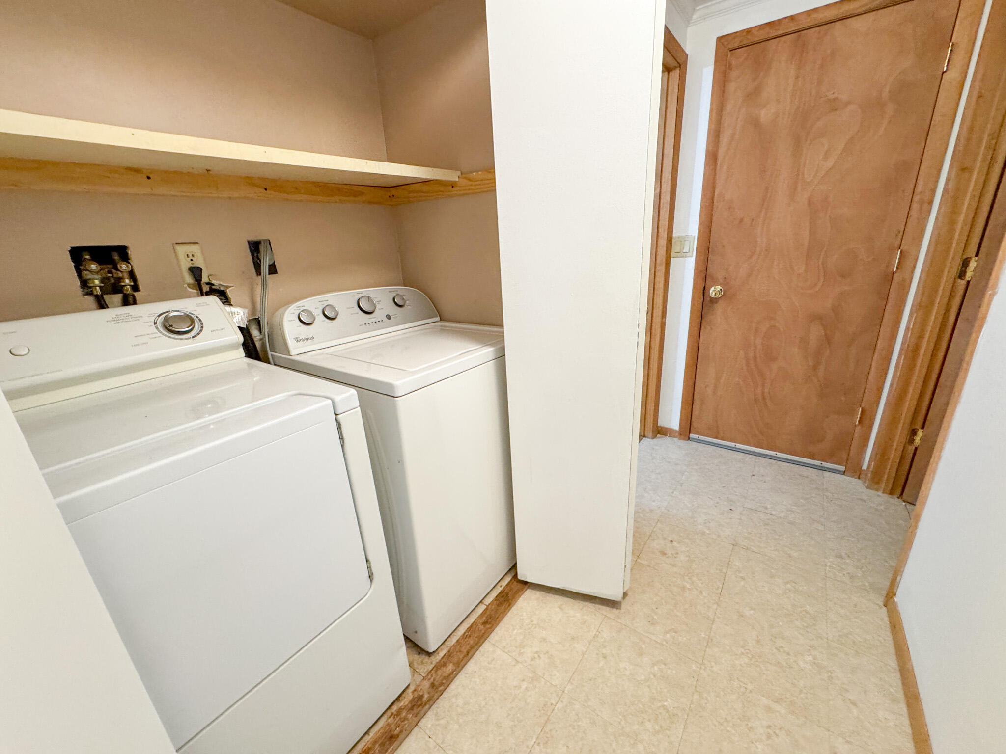 4751 Brentwood Drive, Tobyhanna, Pennsylvania image 37