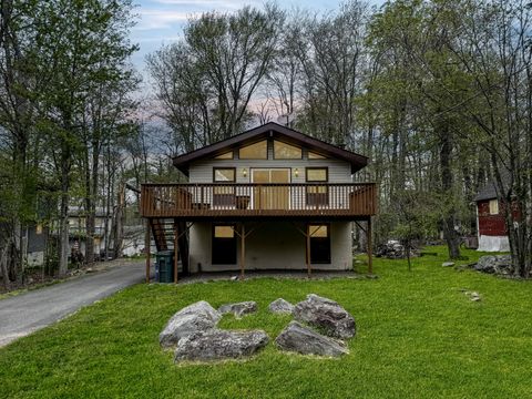 4751 Brentwood Drive Tobyhanna PA 18466
