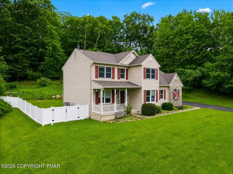 Homes For Sale - 4017 Crest View Drive<br/> Monroe County, Stroudsburg, PA 18360