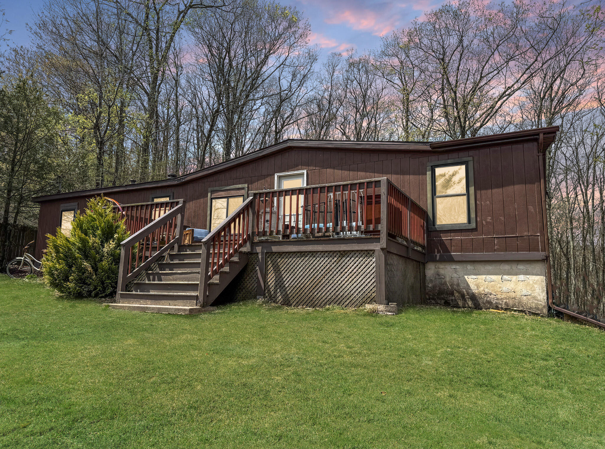 154 Hillary Drive, Freeland, Pennsylvania image 1