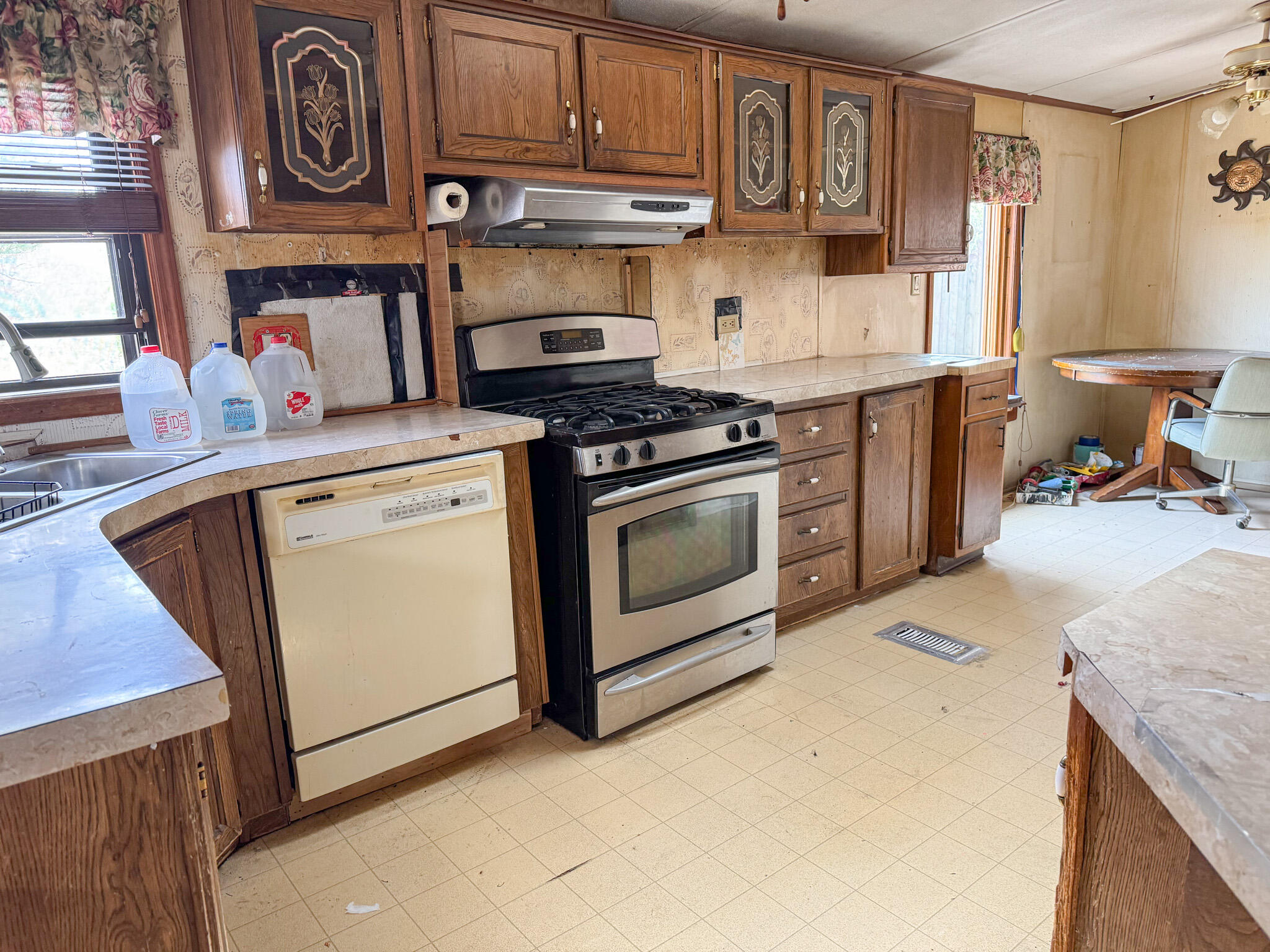 154 Hillary Drive, Freeland, Pennsylvania image 9