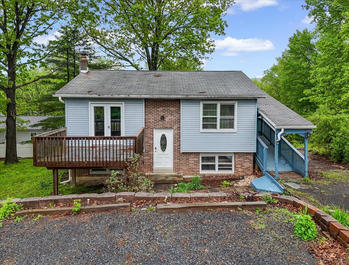 146 Azalea Drive, East Stroudsburg, Pennsylvania image 2