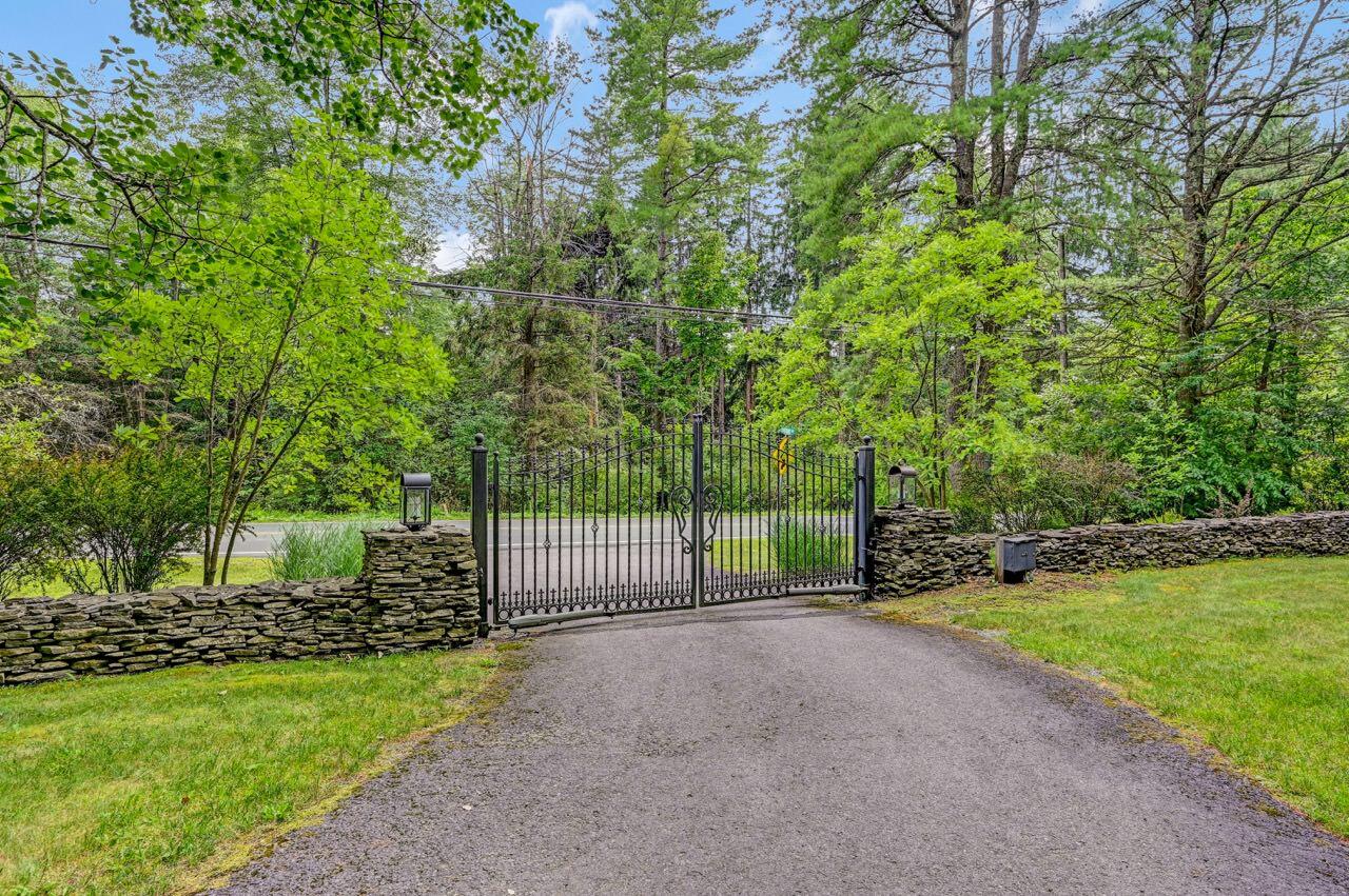 158 Halgas Lane, Pocono Pines, Pennsylvania image 1