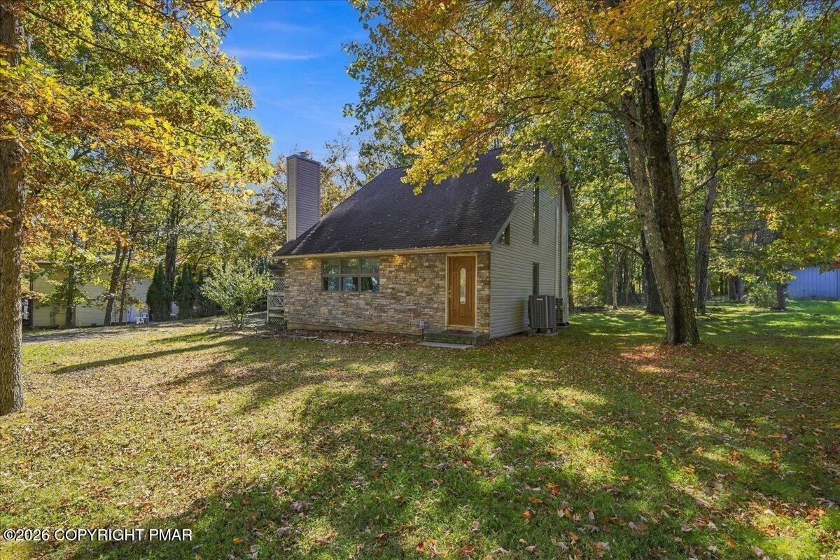 28 Heath Lane