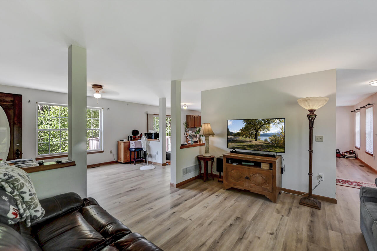 2322 Southridge Drive, East Stroudsburg, Pennsylvania image 13