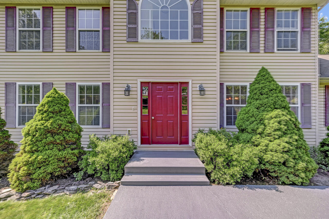 2322 Southridge Drive, East Stroudsburg, Pennsylvania image 5