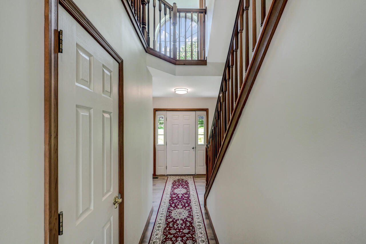 2322 Southridge Drive, East Stroudsburg, Pennsylvania image 6