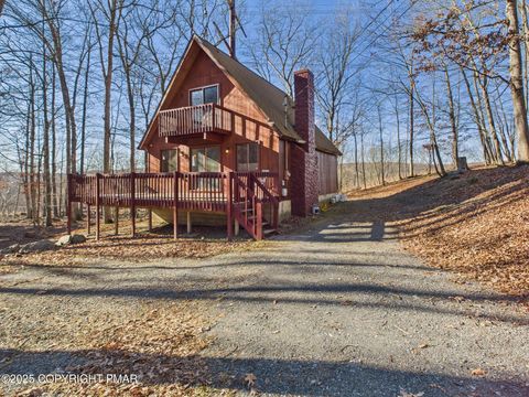 175 Salisbury Road Bushkill PA 18324