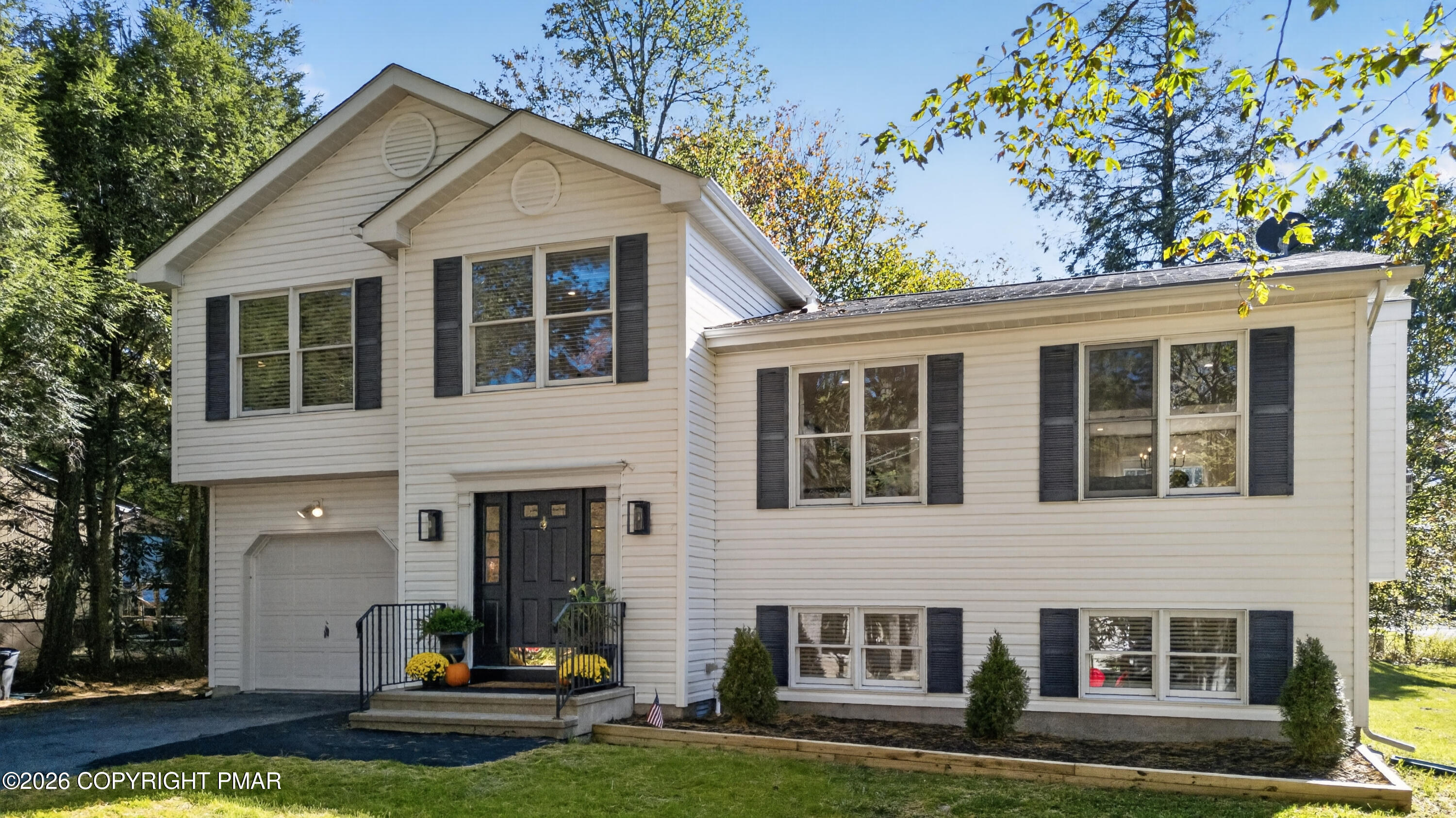 321 Lake Road