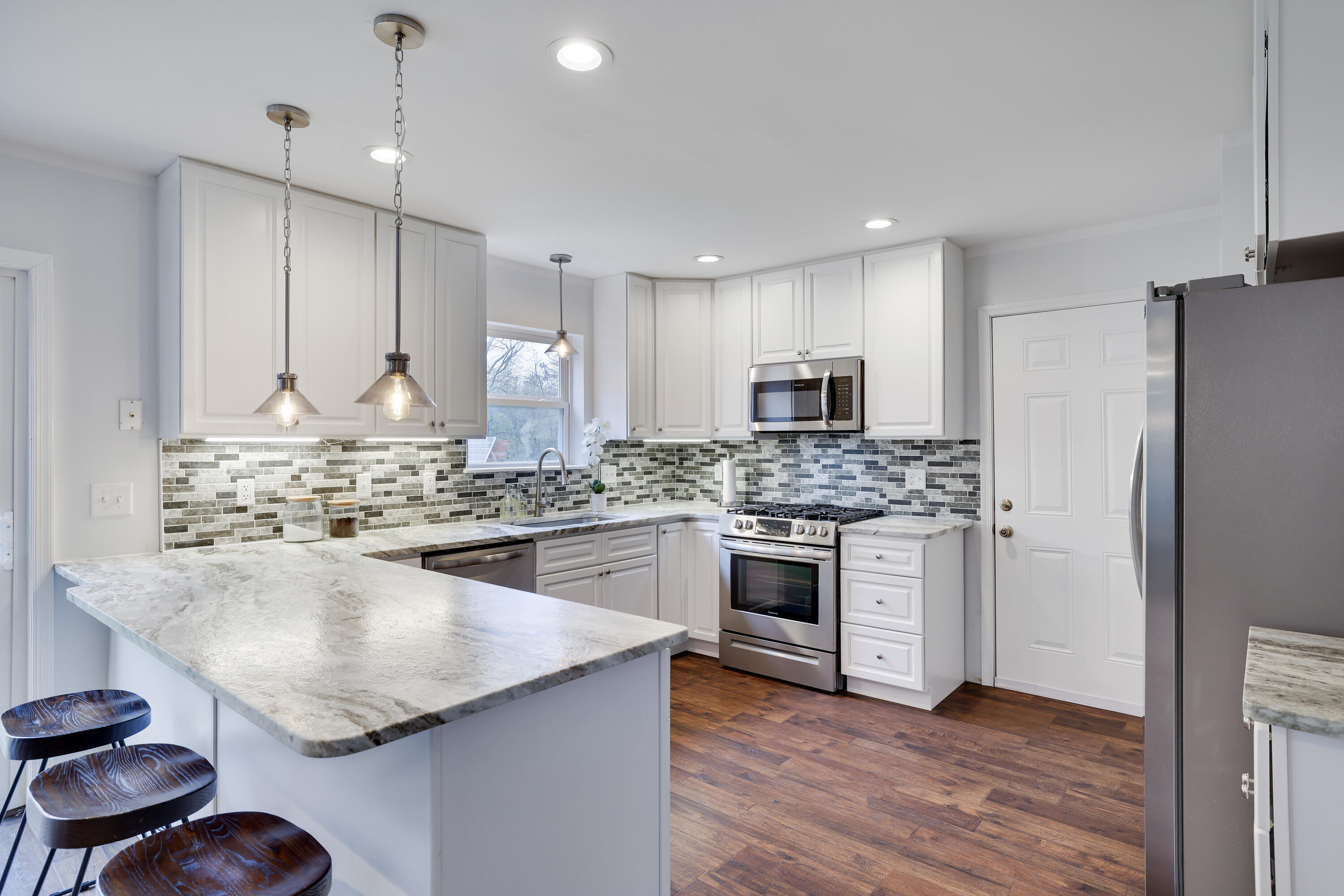 5175 White Birch Drive, Long Pond, Pennsylvania image 16