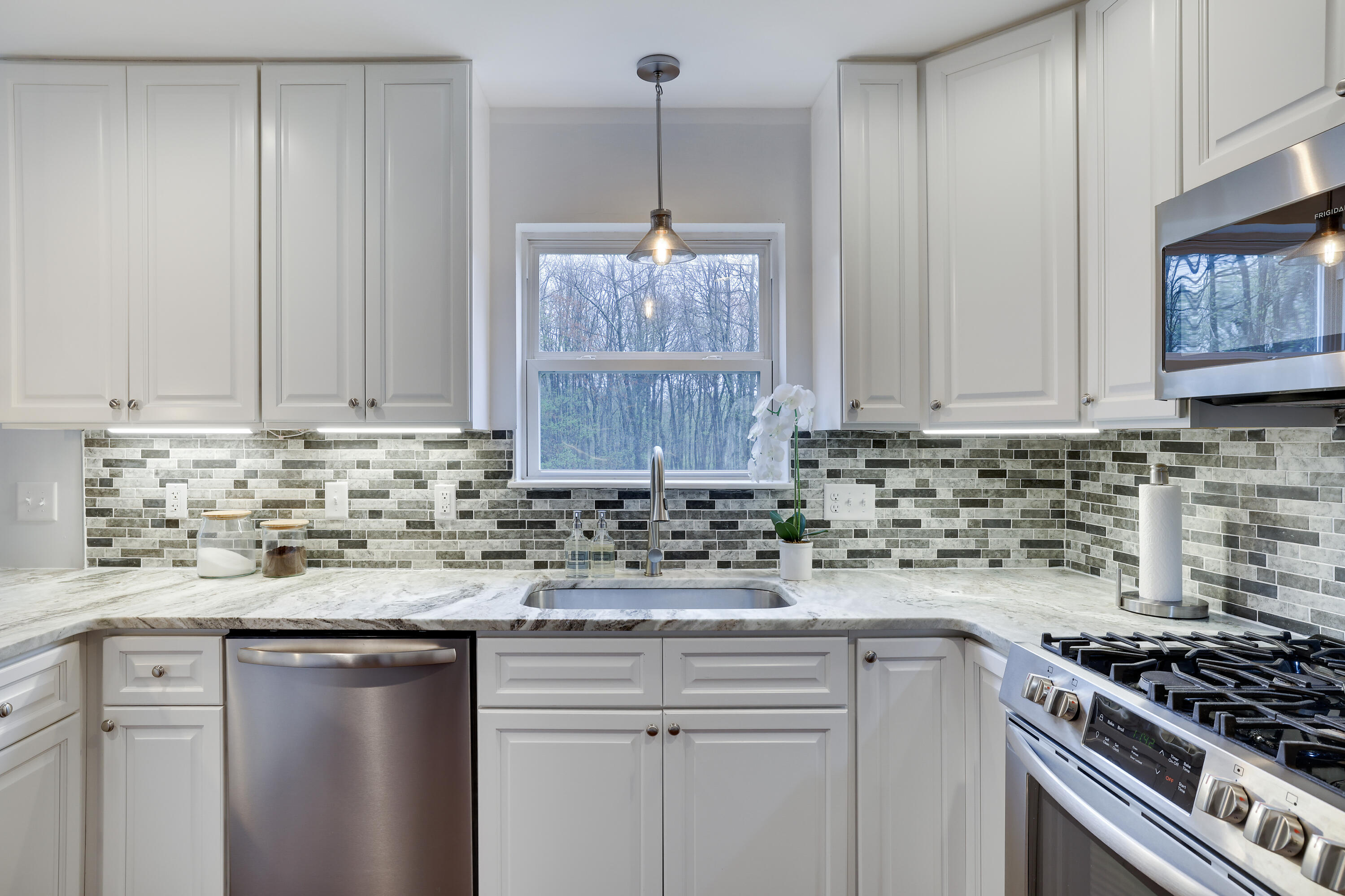 5175 White Birch Drive, Long Pond, Pennsylvania image 15