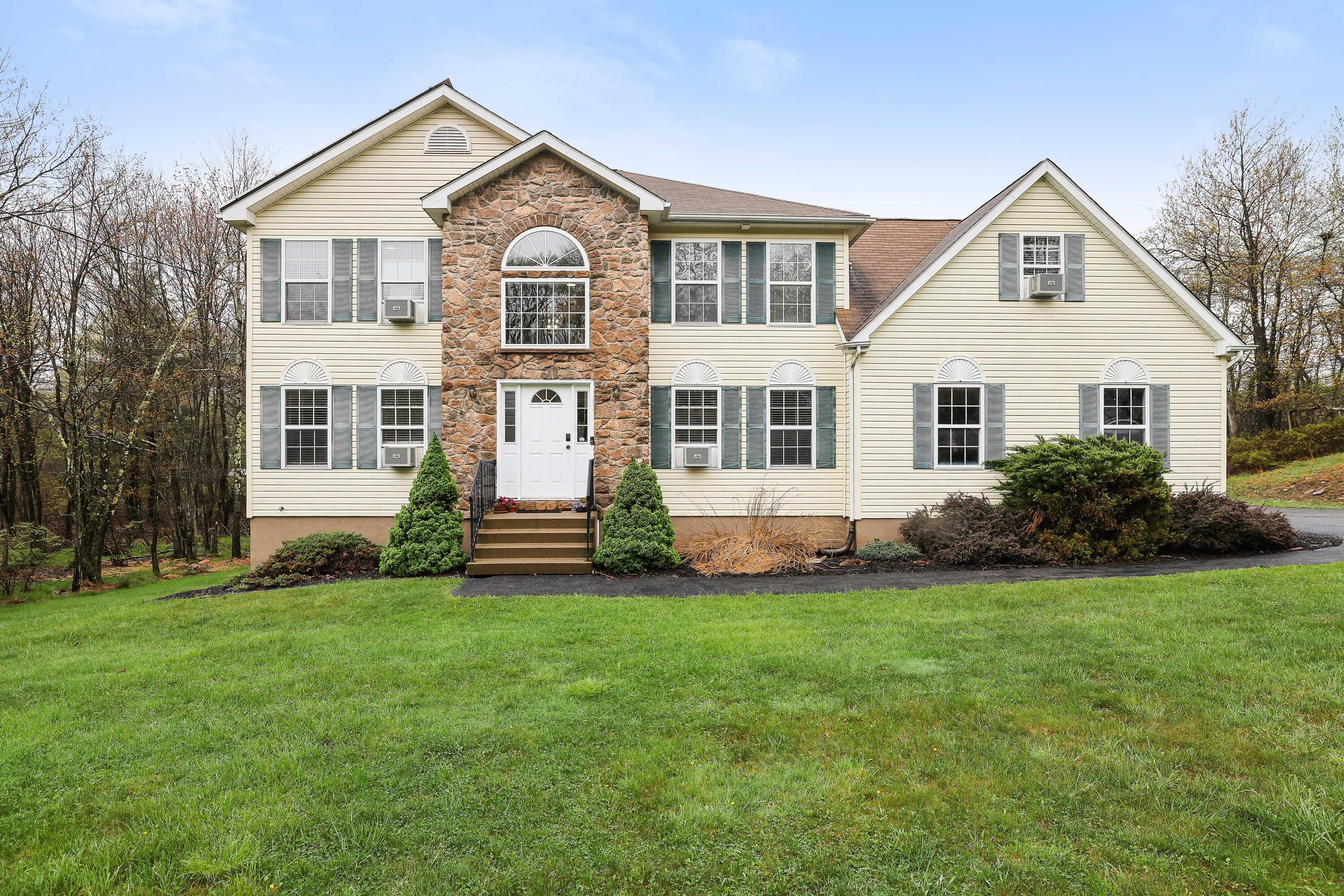 5175 White Birch Drive, Long Pond, Pennsylvania image 5