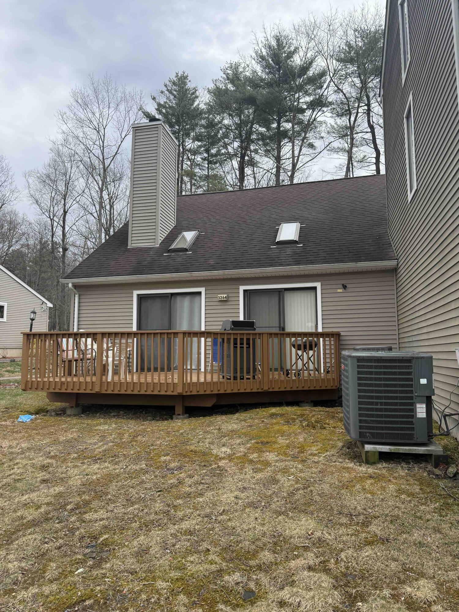 3322 Windermere Drive, Bushkill, Pennsylvania image 1