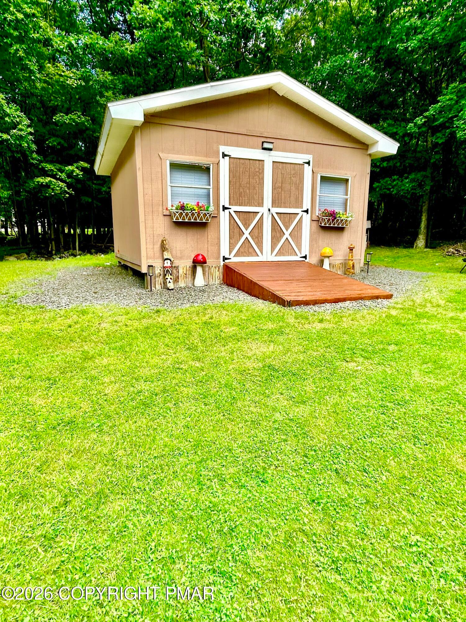98 Lenape Trail