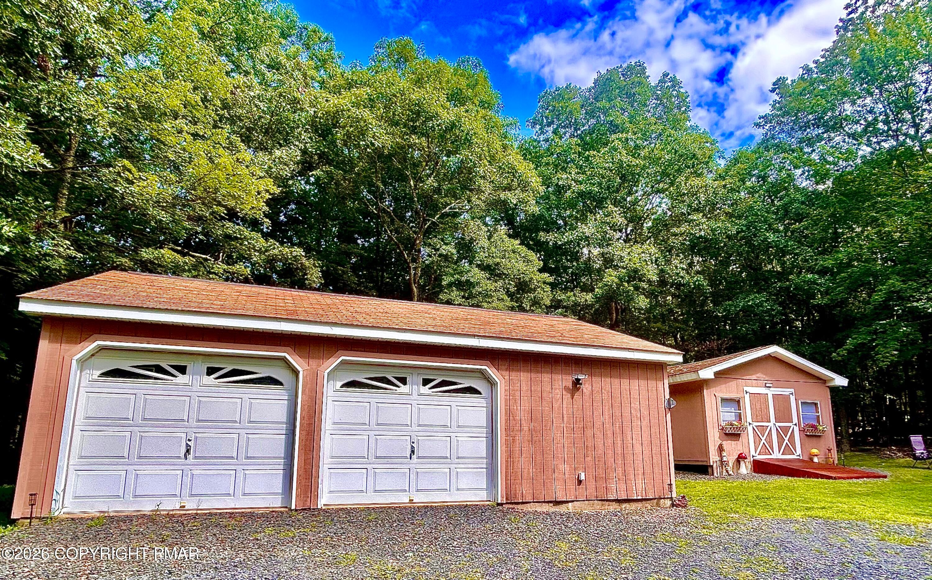 98 Lenape Trail