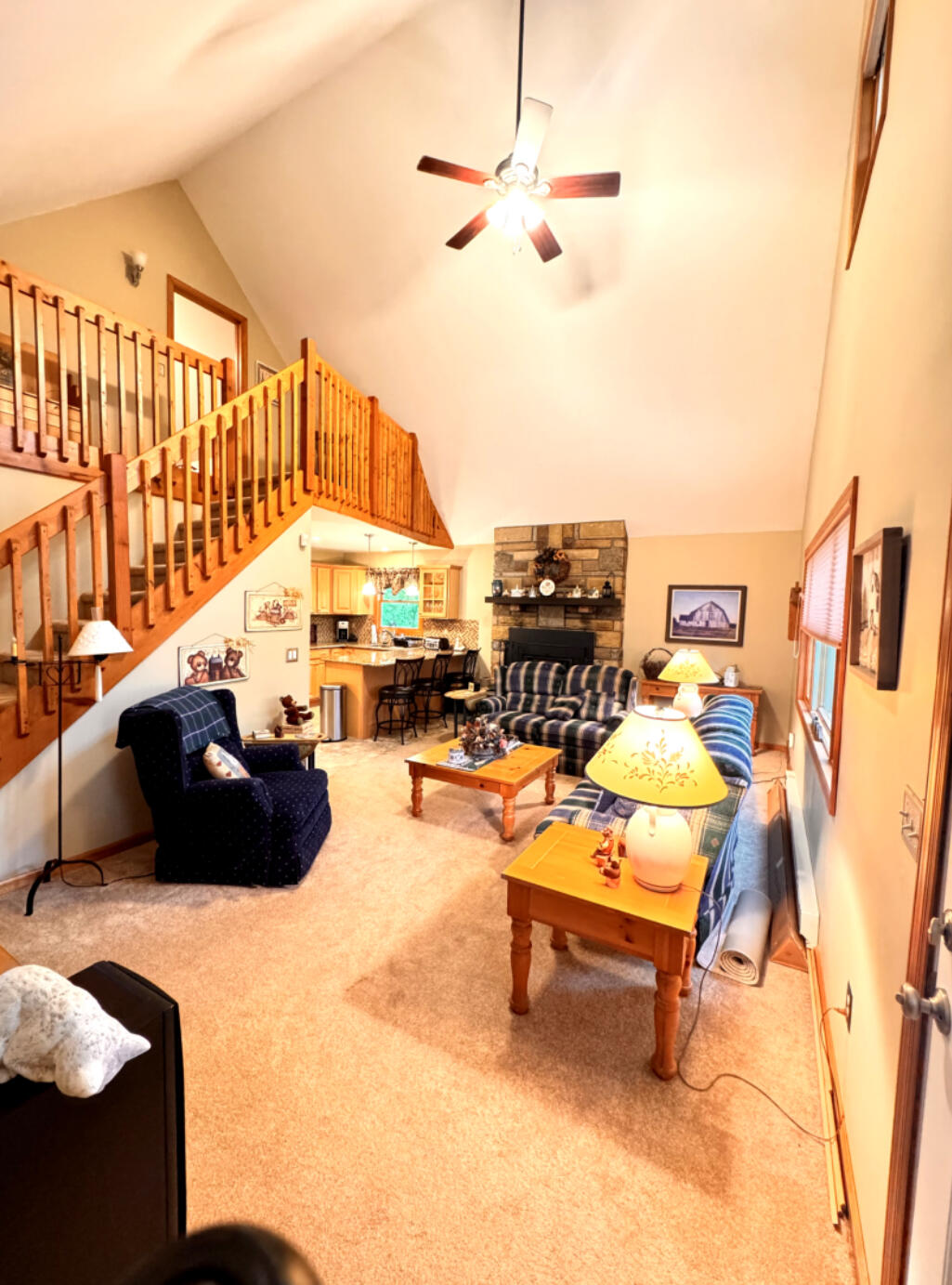 155 Clifton Drive, Bushkill, Pennsylvania image 1
