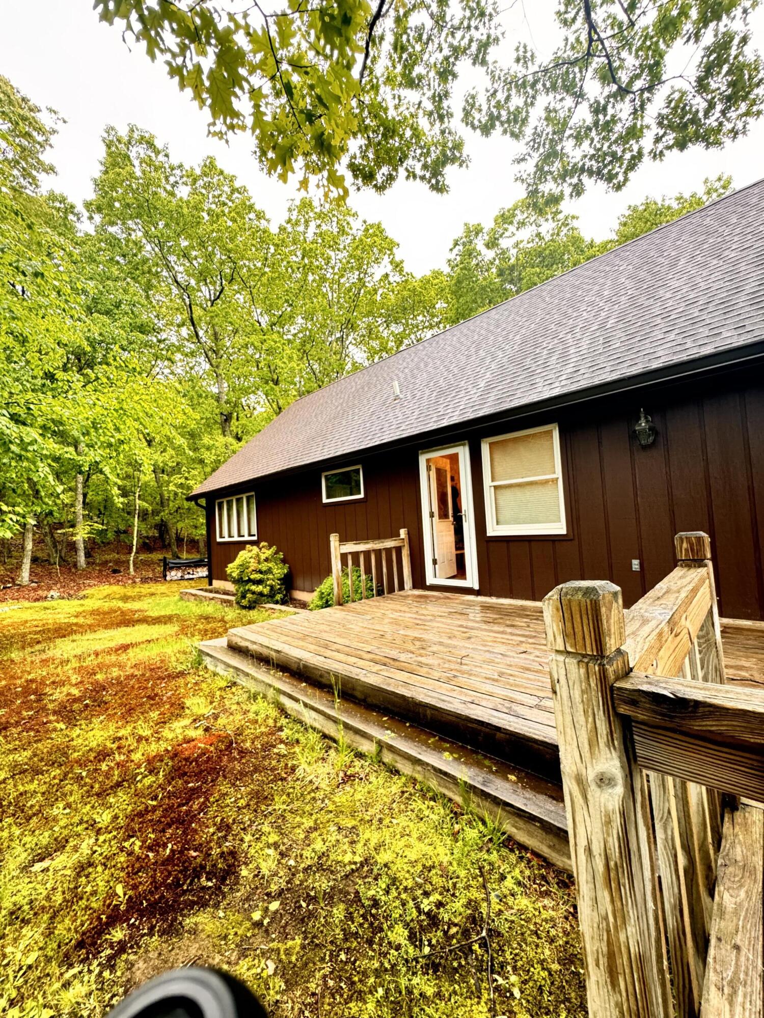 155 Clifton Drive, Bushkill, Pennsylvania image 4