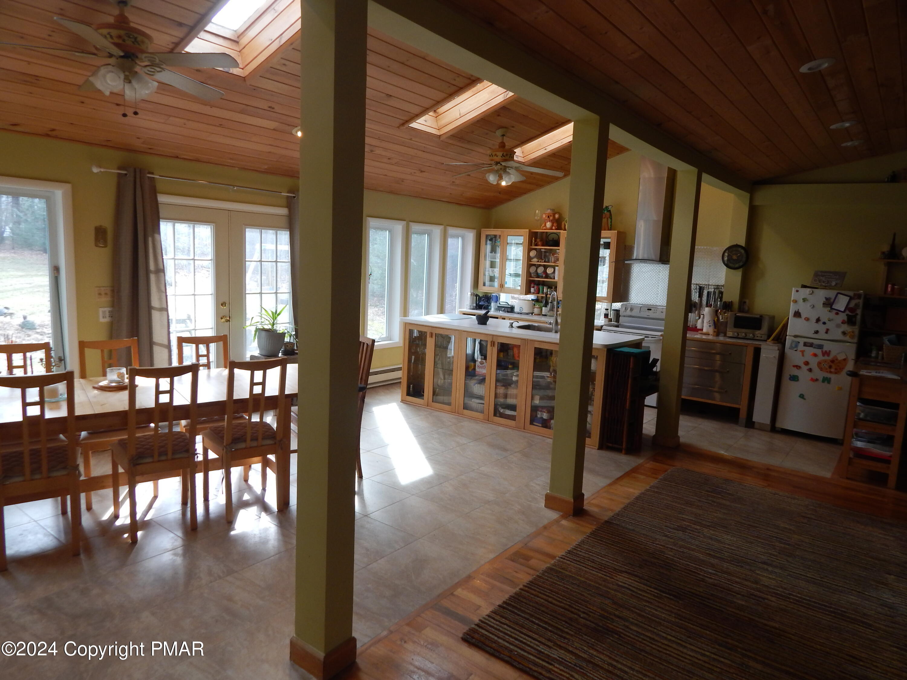 136 Split Rock Lane, Pocono Pines, Pennsylvania image 8