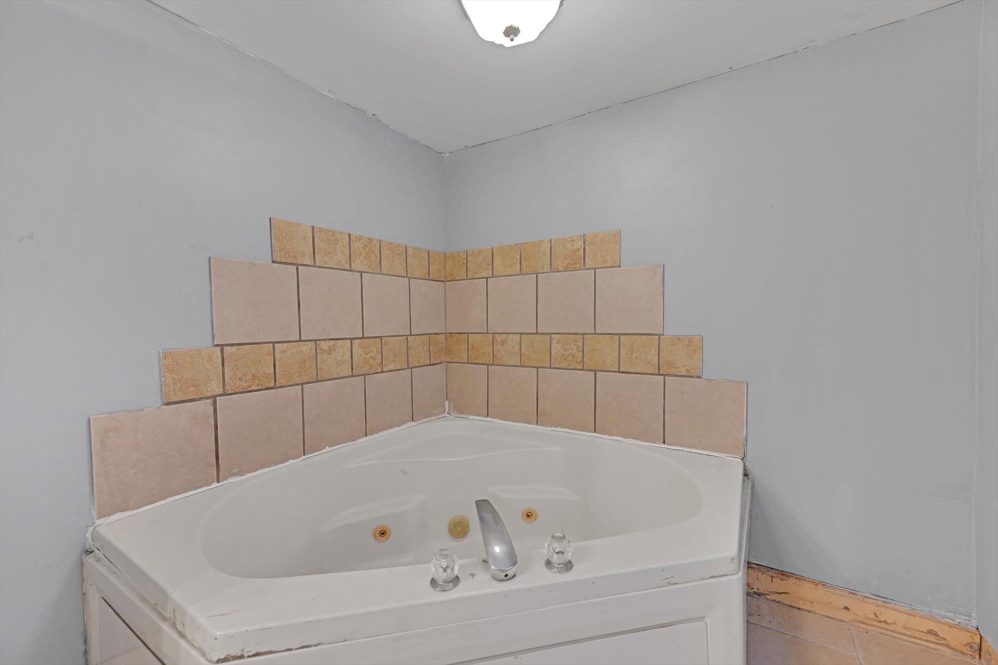 234 N Nicholas Street, Saint Clair, Pennsylvania image 17