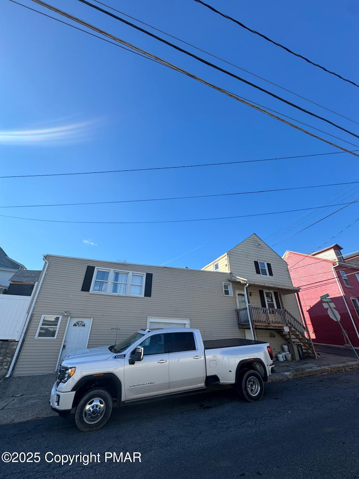 17 N Warren Street, Easton, Pennsylvania image 2
