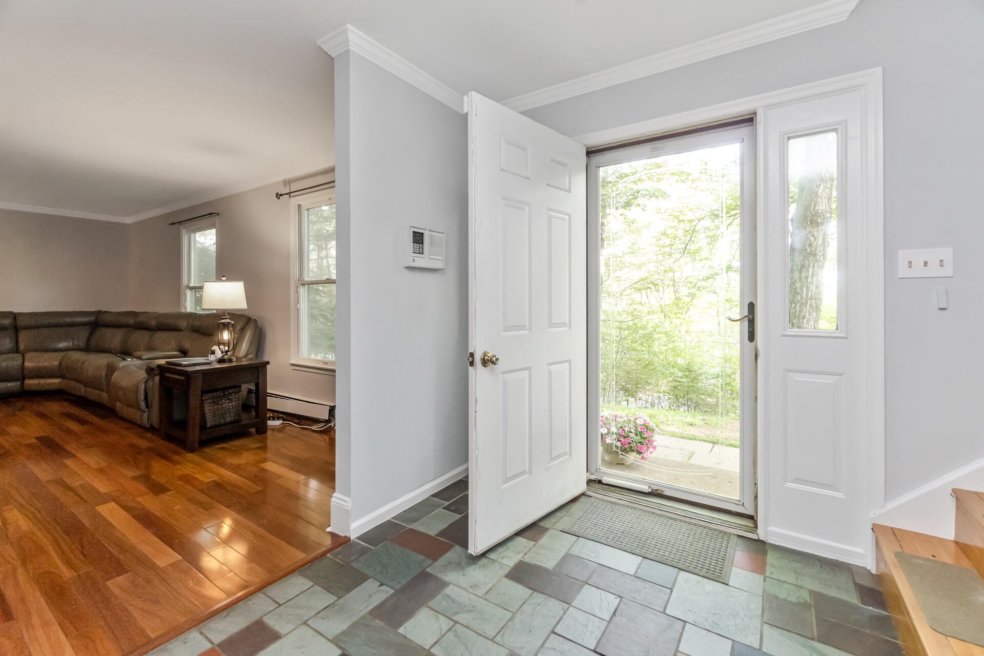 939 Mountain Avenue, Pen Argyl, Pennsylvania image 4