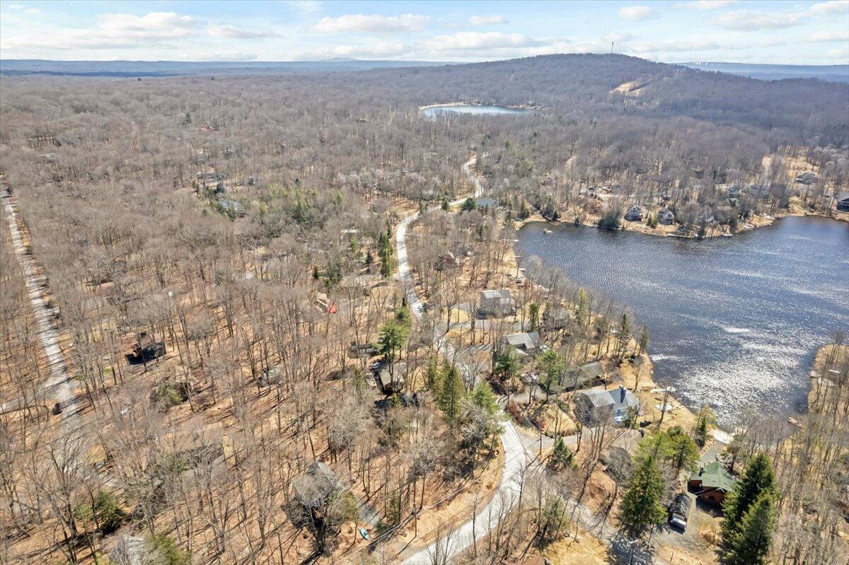 324 Owassa Drive, Pocono Lake, Pennsylvania image 41
