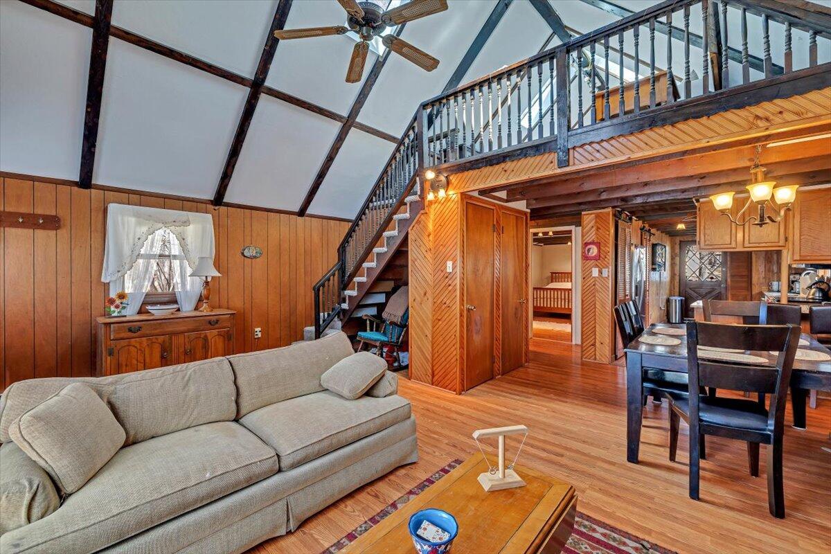 324 Owassa Drive, Pocono Lake, Pennsylvania image 10