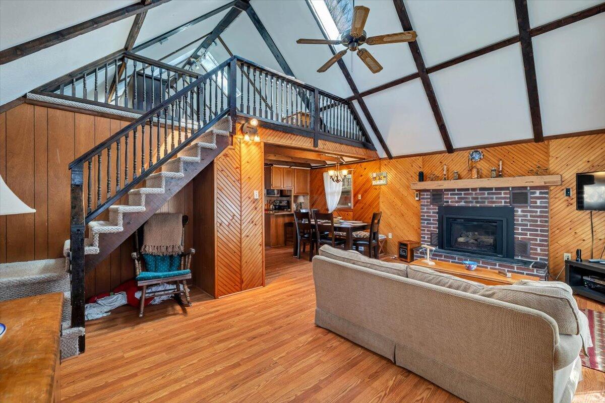 324 Owassa Drive, Pocono Lake, Pennsylvania image 8