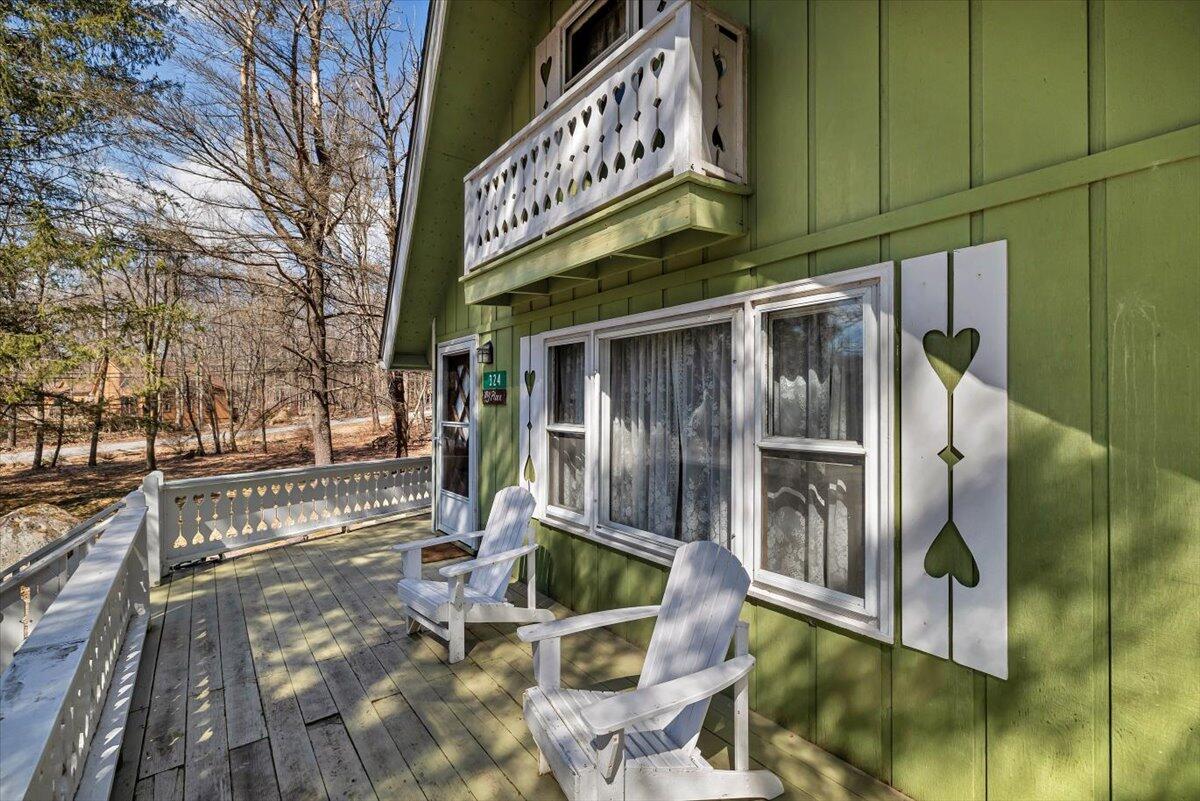 324 Owassa Drive, Pocono Lake, Pennsylvania image 26