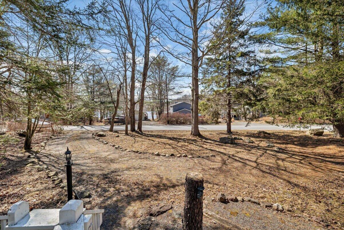 324 Owassa Drive, Pocono Lake, Pennsylvania image 45