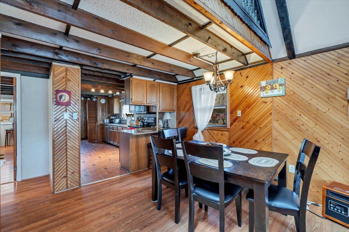 324 Owassa Drive, Pocono Lake, Pennsylvania image 12
