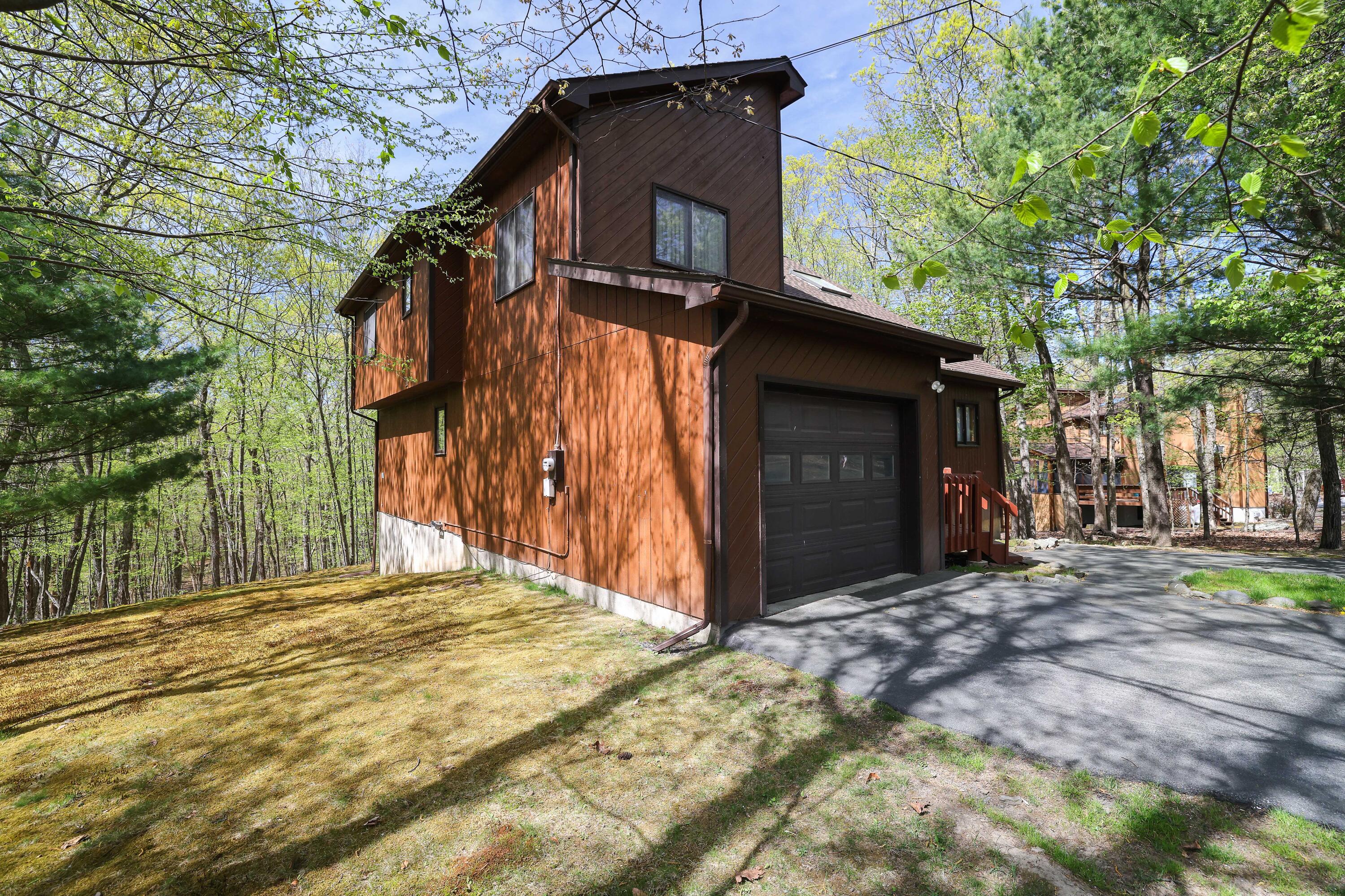 476 Hyland Drive, East Stroudsburg, Pennsylvania image 4
